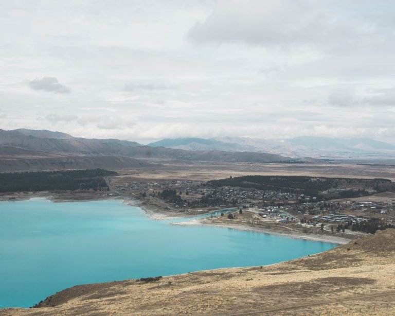 Lake Tekapo Neuseeland: Sehenswürdigkeiten und Erlebnisse am milchblauen See