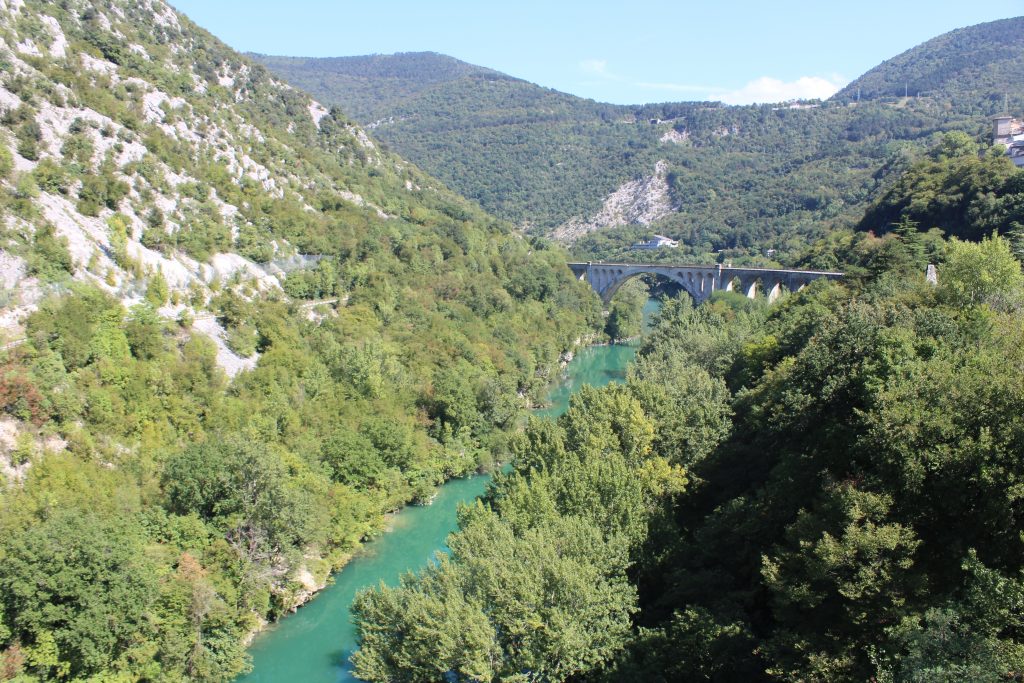 Der Fluss Soca in Slowenien